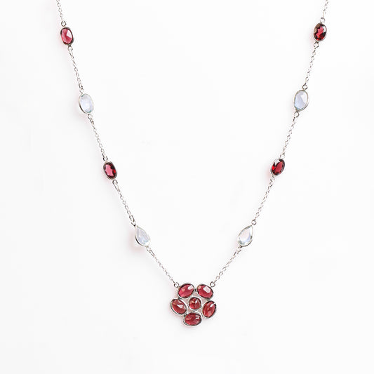 The Lily Van Der Woodsen Necklace