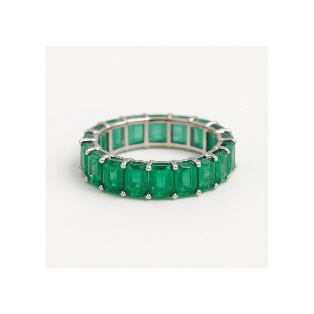 The Verdara - Emerald Eternity Band