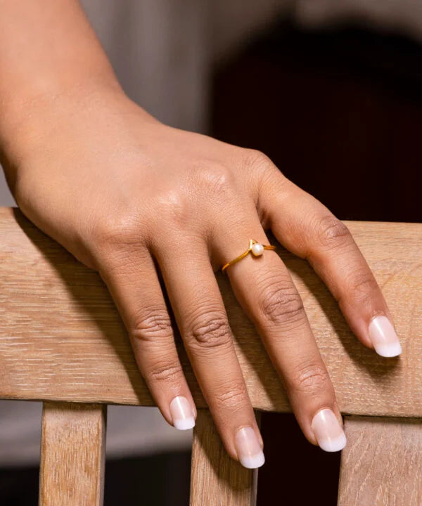 The pearl drop ring