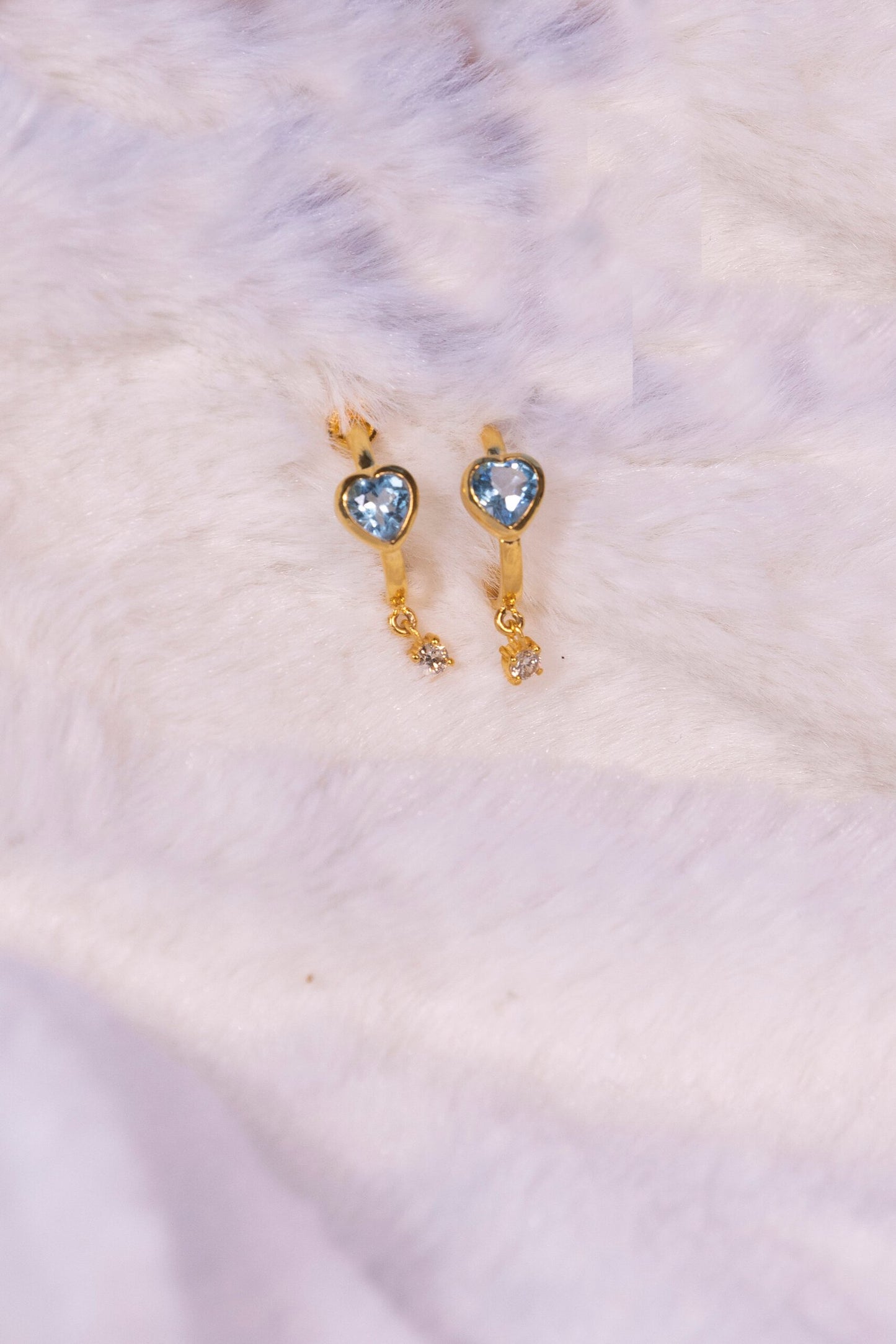 The Aqua earring with diamond drop